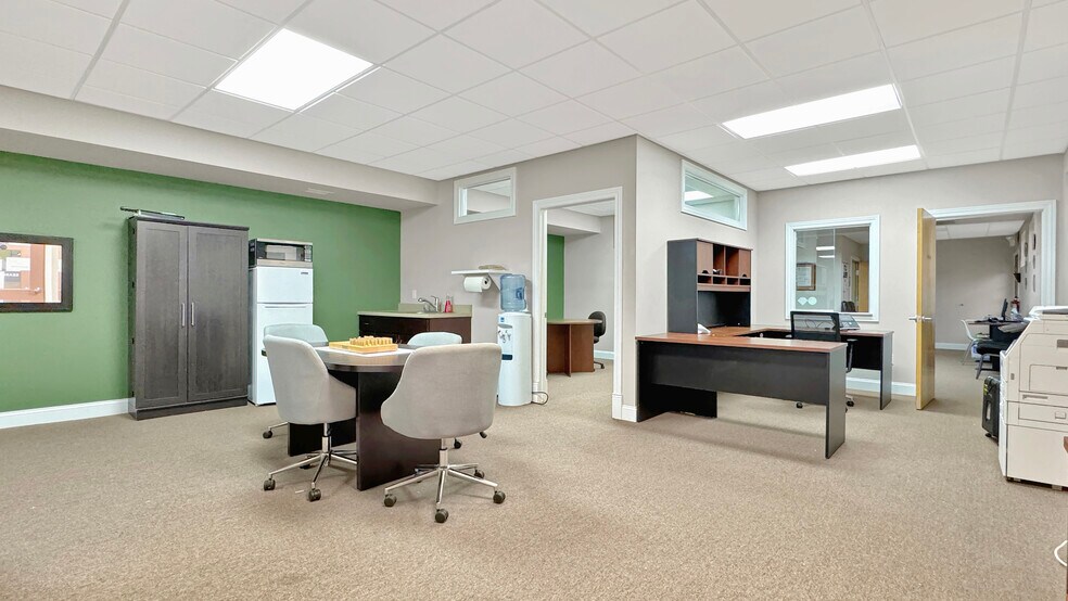 More Photos Of 117 N Mitchell St, Cadillac Medical For Sale