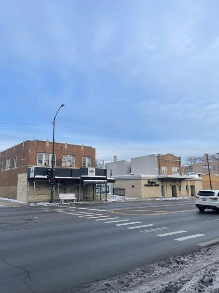 Primary Photo Of , Chicago Unknown For Sale