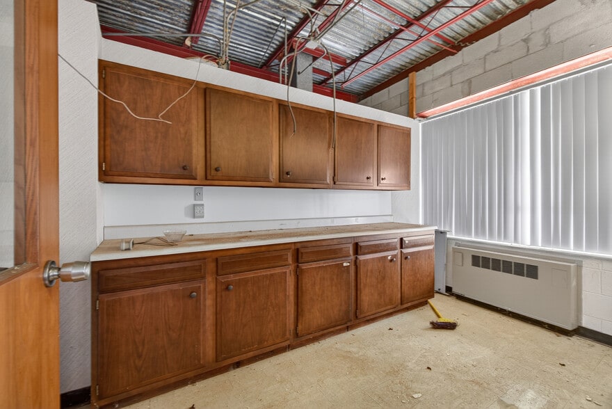 More Photos Of 1002 E South St, Jackson Lodge Meeting Hall For Sale