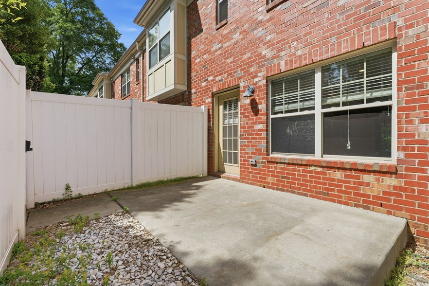 More Photos Of 5306-5320 Park Rd, Charlotte Apartments For Sale
