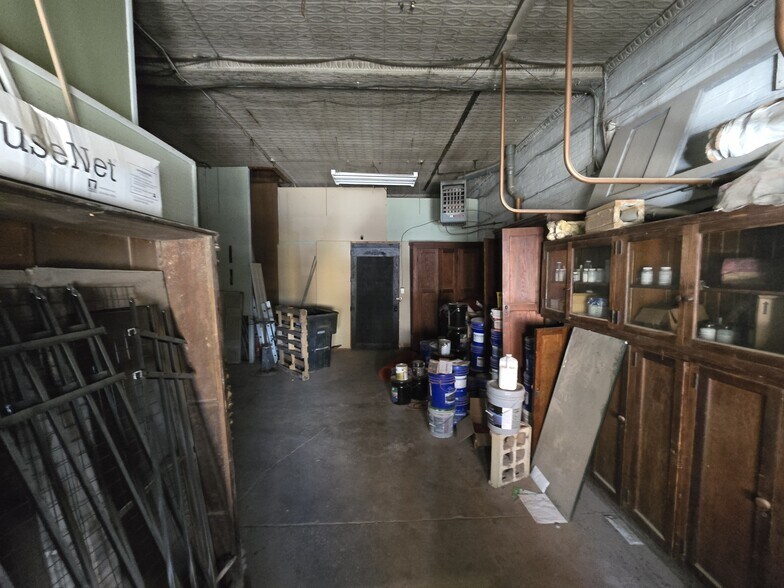 More Photos Of 122 E Liberty St, Cincinnati Manufacturing For Sale