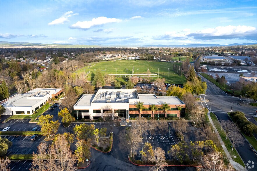 More Photos Of 7180 Koll Center Pky, Pleasanton Office For Lease