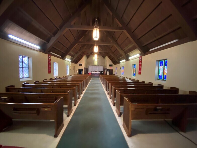 More Photos Of 6601 Sherman St, Houston Lodge Meeting Hall For Sale