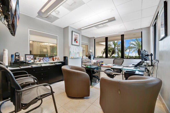 More Photos Of 2333 Brickell Ave, Miami Apartments For Sale