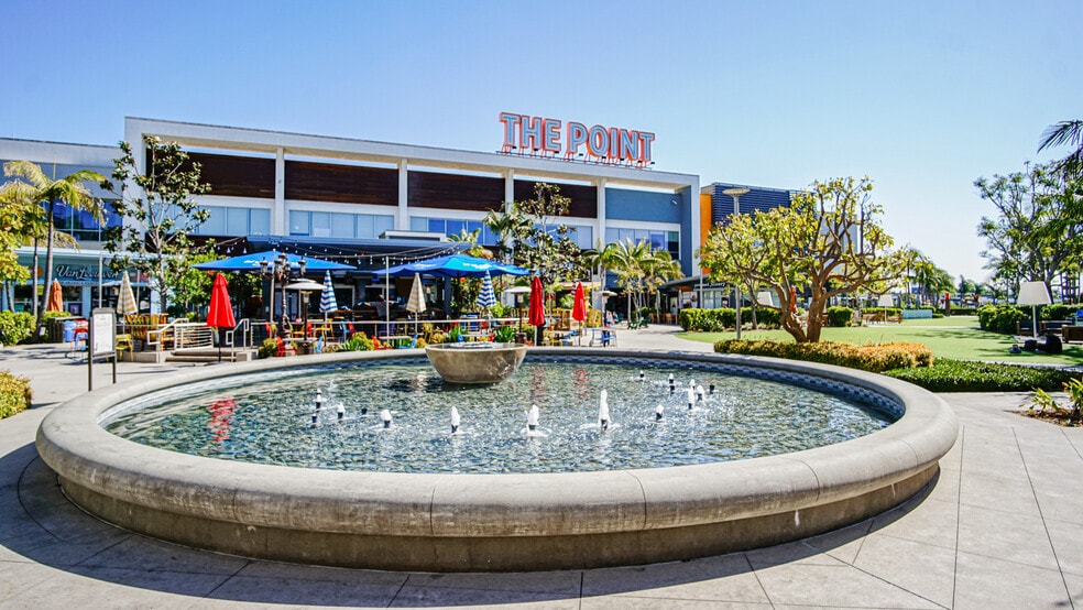 More Photos Of 830 S Pacific Coast Hwy, El Segundo Storefront Retail Office For Lease