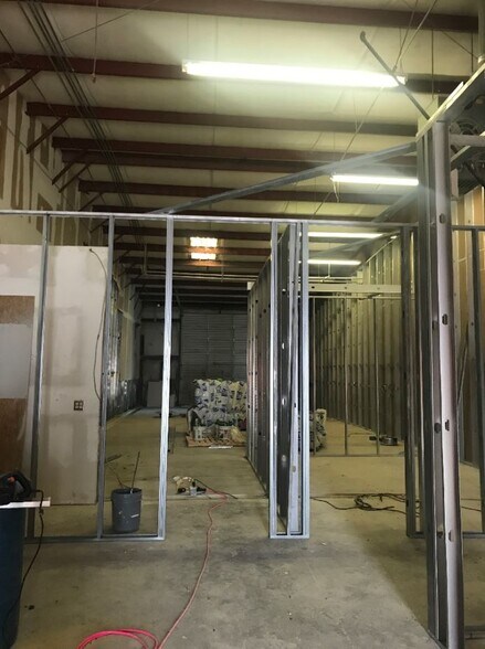 More Photos Of 1211 Ireland Dr, Fayetteville Light Distribution For Lease