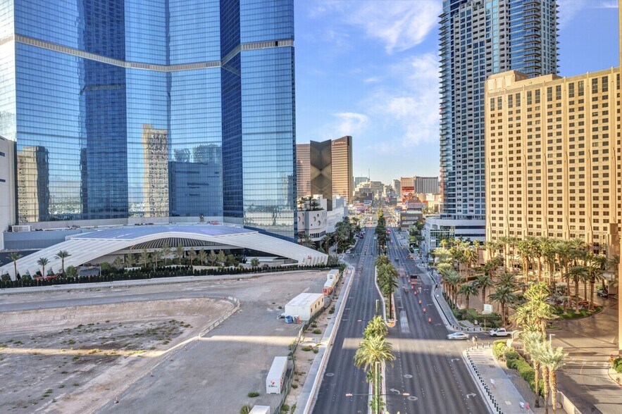 More Photos Of 2700 Las Vegas Blvd, Las Vegas Apartments For Sale