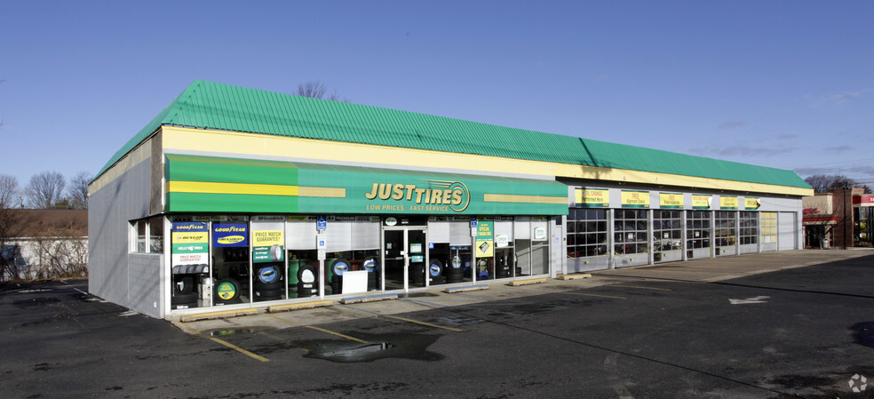 More Photos Of 408 Haddonfield Rd, Cherry Hill Auto Repair For Lease