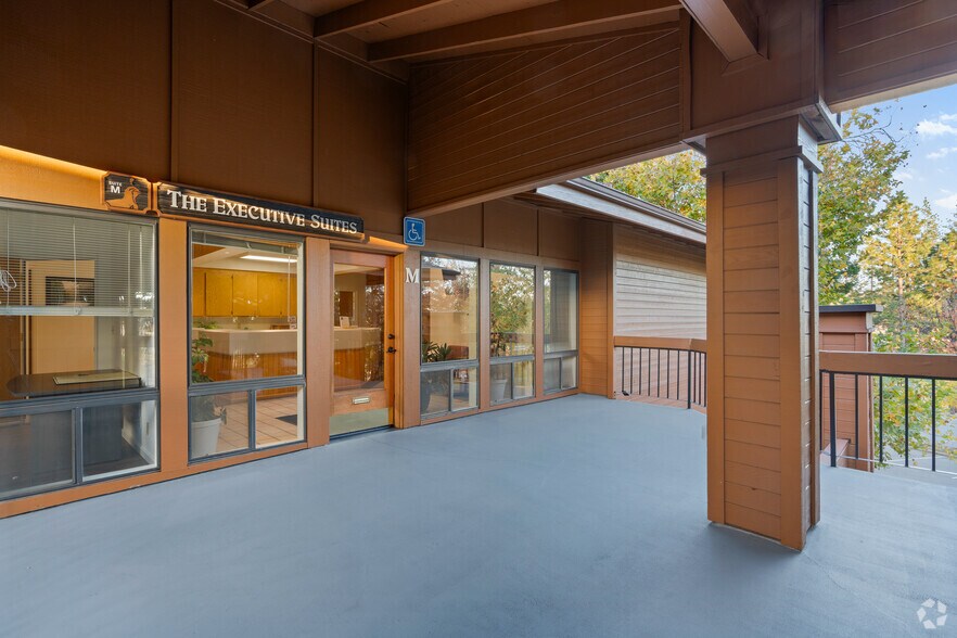 More Photos Of 5910 Clark Rd, Paradise Medical For Lease