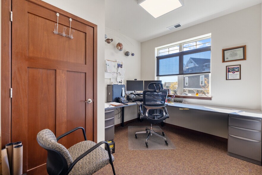 More Photos Of 122 Wisconsin St, West Bend Office For Lease