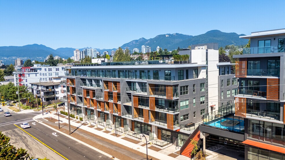 More Photos Of 422 3rd St E, North Vancouver Apartments For Lease
