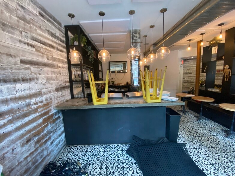 More Photos Of 29 Seventh Ave S, New York Apartments For Lease
