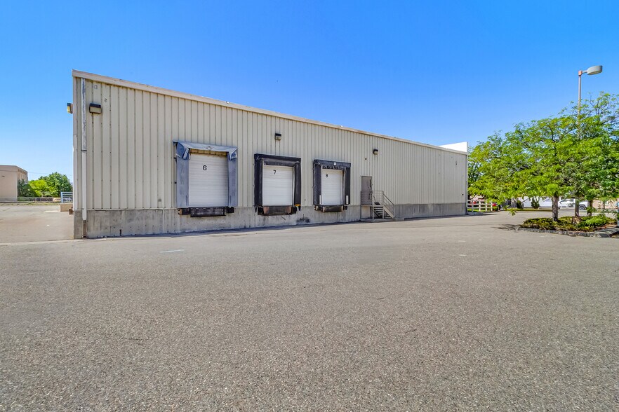 More Photos Of 630 S 7th St, Grand Junction Warehouse For Lease
