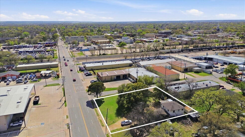 More Photos Of 307 N Britain Rd, Irving Land For Sale