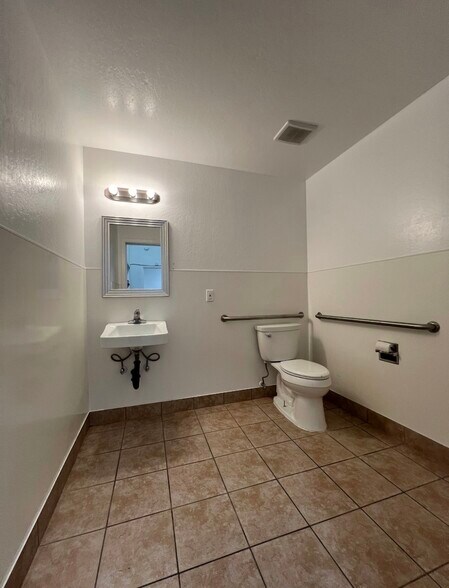 More Photos Of 34257 Fremont Blvd, Fremont Freestanding For Lease