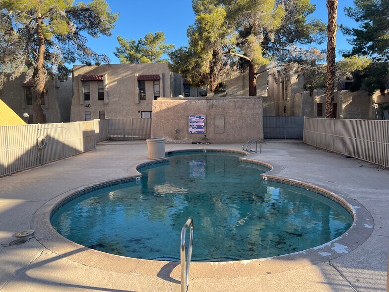 More Photos Of 4640 Koval Ln, Las Vegas Apartments For Sale