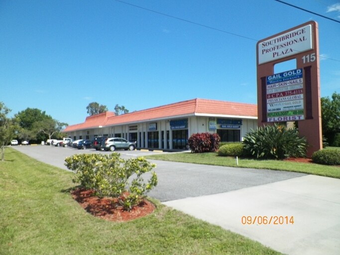 More Photos Of 115 N Tamiami Trl, Nokomis Office For Sale