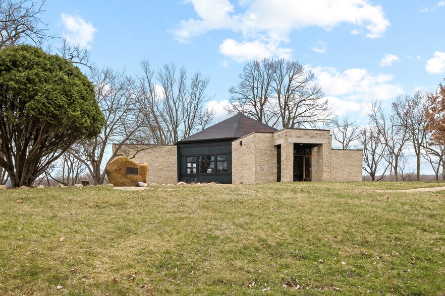 More Photos Of 29847 County 2 Blvd, Frontenac Specialty For Sale