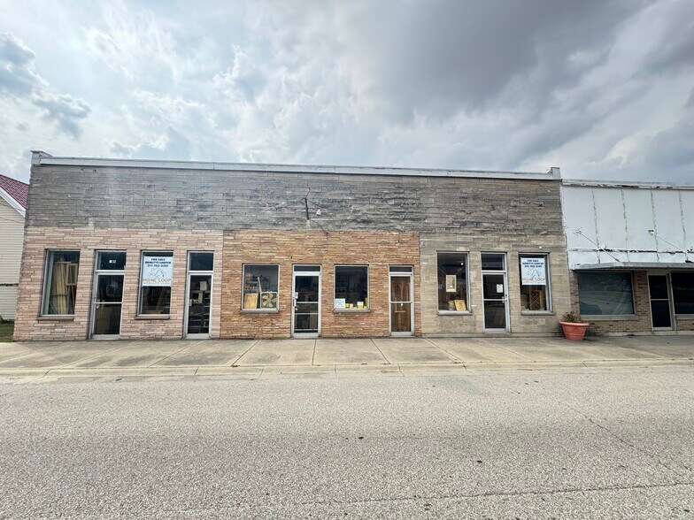 Primary Photo Of 305 Main St, Shirley Storefront For Sale