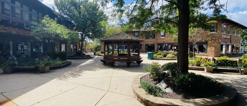 More Photos Of 890 Elm Grove Rd, Elm Grove General Retail For Lease