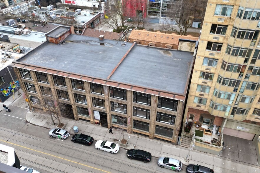 More Photos Of 10-14 Mccaul St, Toronto Office For Sale