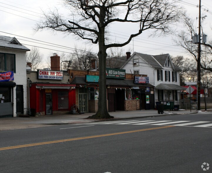 More Photos Of 2920-2922 Martin Luther King Jr Ave SE, Washington Storefront For Lease