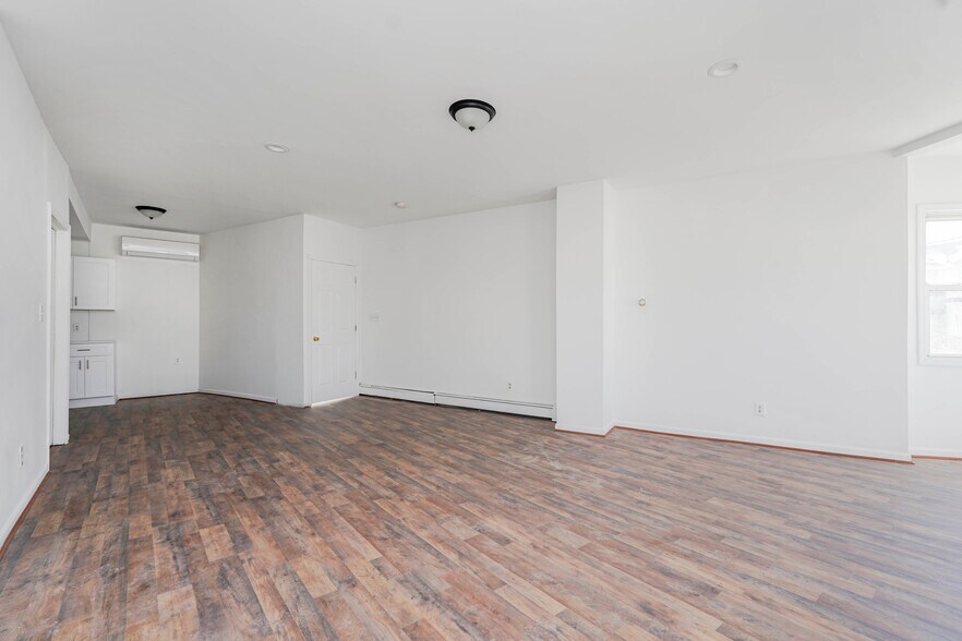 More Photos Of 63-65 Pierce Street, Newark Office Residential For Sale