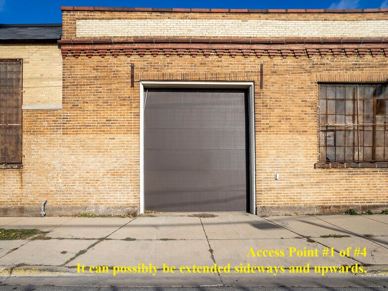 More Photos Of 3056 W Walton St, Chicago Warehouse For Lease