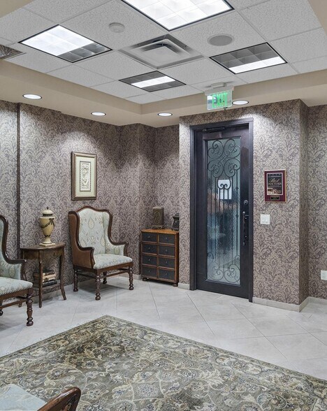 More Photos Of 1518 Legacy Dr, Frisco Medical For Lease