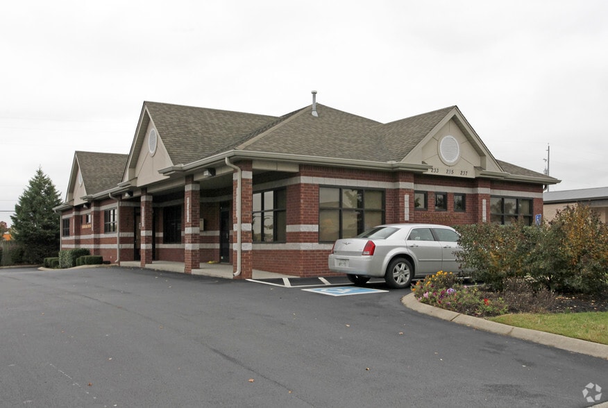 More Photos Of 233 Jackson Meadows Dr, Hermitage Medical For Sale