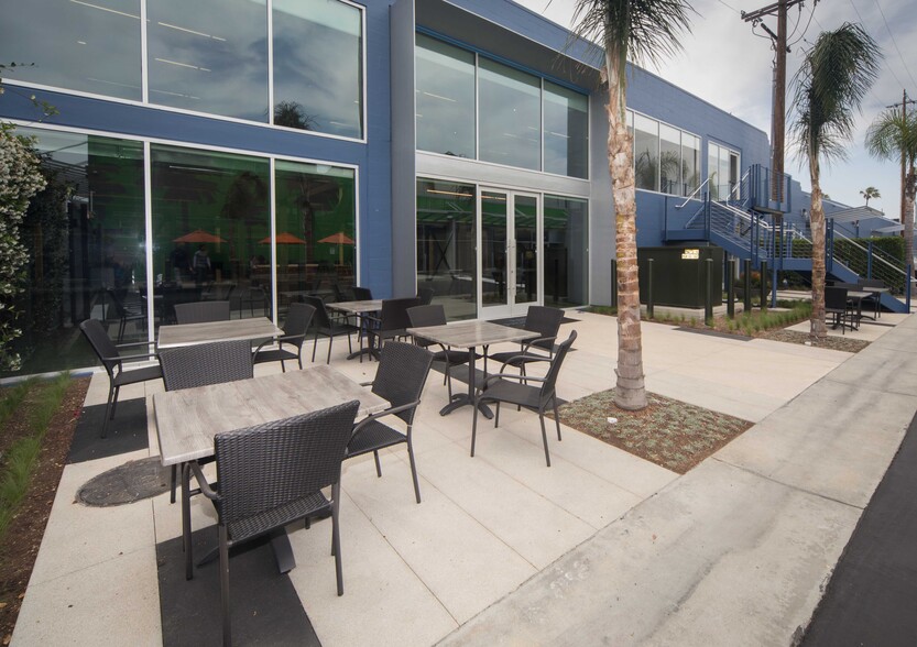 More Photos Of 5870 W Jefferson Blvd, Los Angeles Unknown For Lease
