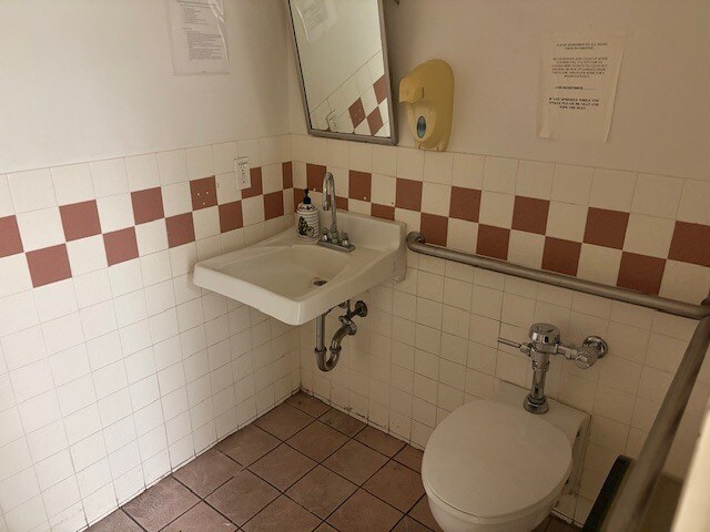 More Photos Of 5918-24 13th Ave, Brooklyn Medical For Lease