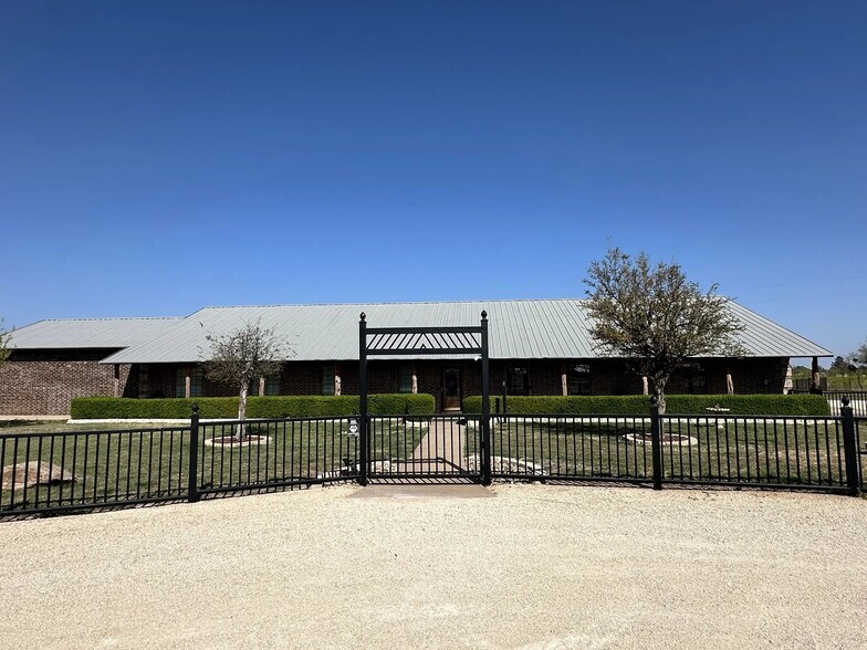 Primary Photo Of 1782 Key Ln, Abilene Office For Lease