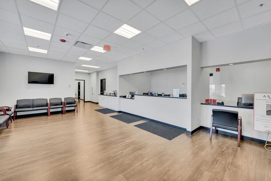 More Photos Of 9300 Waukegan Rd, Morton Grove Medical For Sale