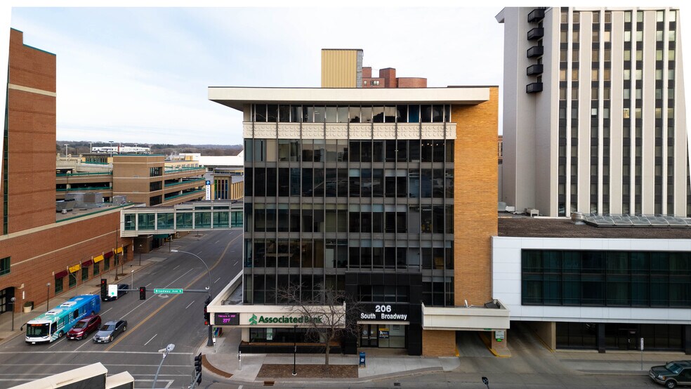 More Photos Of 206 S Broadway, Rochester Office For Lease