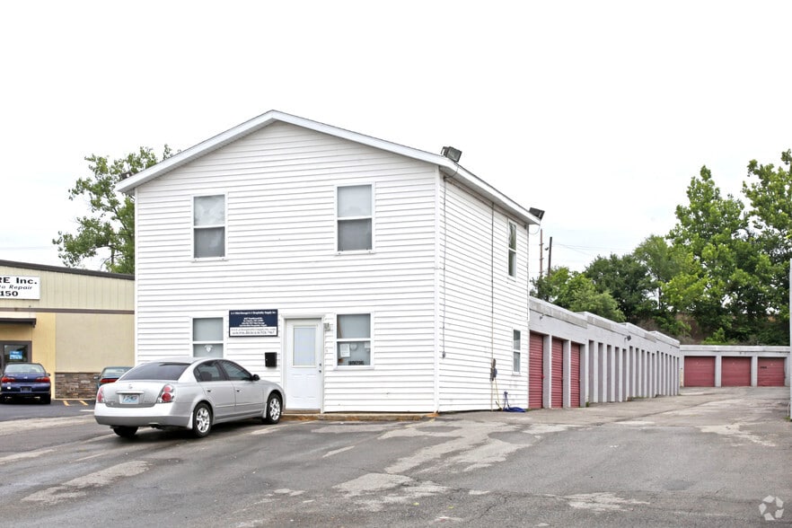 More Photos Of 4437 Tumbleweed Trl, Saint Charles Self Storage For Lease