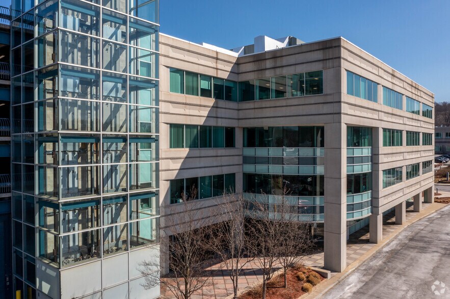 More Photos Of 275 Second Ave, Waltham Office For Lease