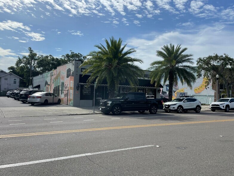 More Photos Of 553 9th St N, Saint Petersburg Freestanding For Lease