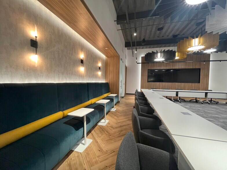 More Photos Of 58 S River Dr, Tempe Office For Lease