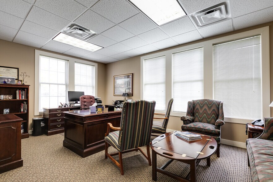 More Photos Of 11533 Nuckols Rd, Glen Allen Medical For Sale