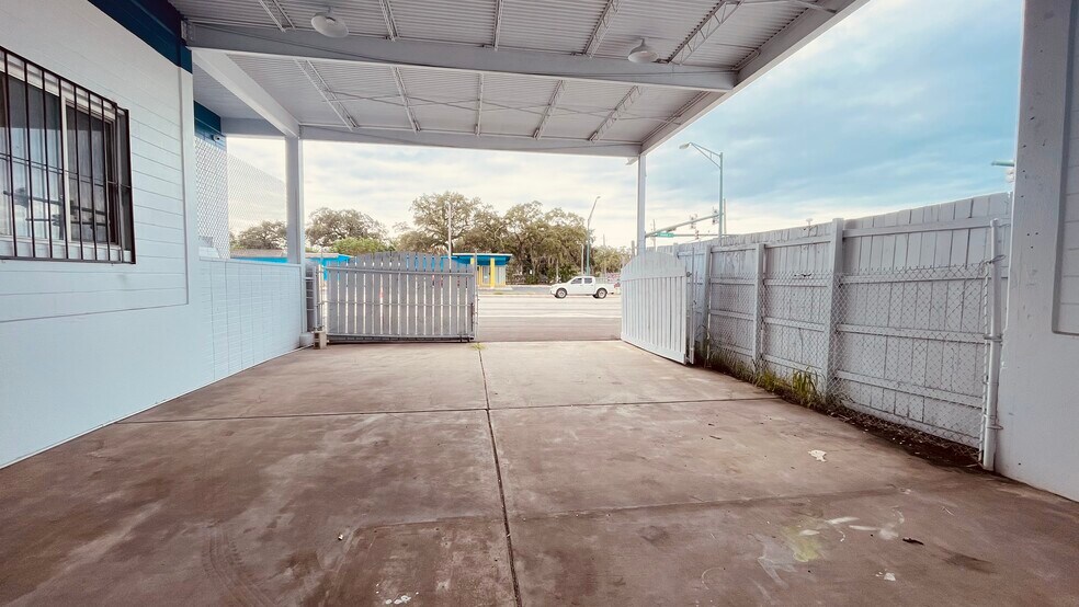 More Photos Of 1620 Orange Ave, Fort Pierce Warehouse For Sale