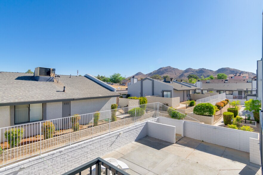More Photos Of 19087 Allegheny Rd, Apple Valley Apartments For Sale