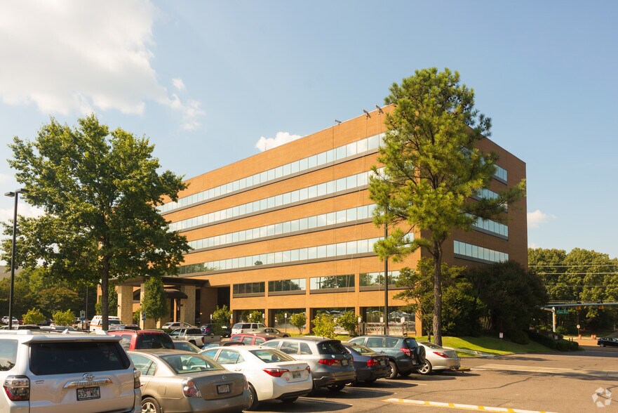 More Photos Of 6401 Poplar Ave, Memphis Medical For Lease