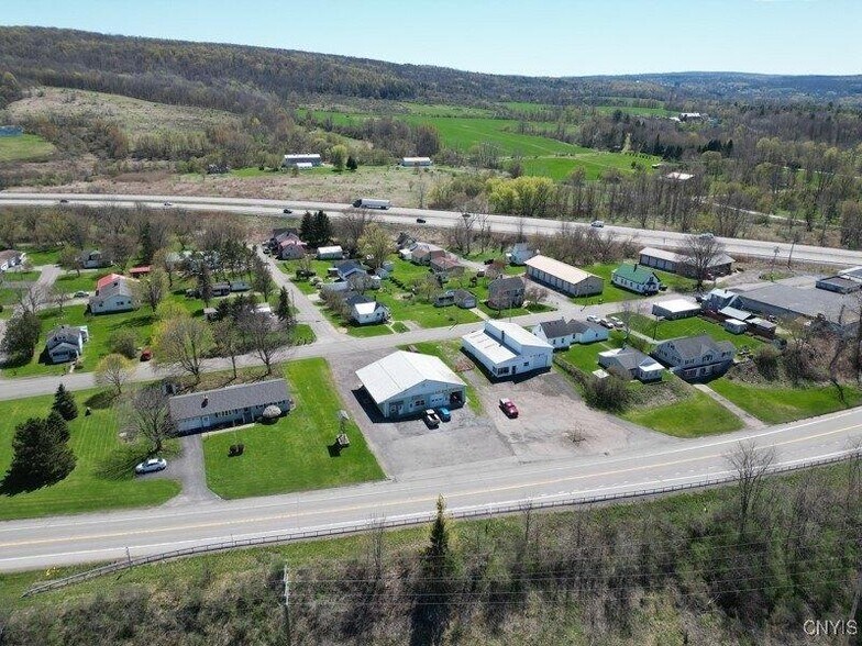 More Photos Of 262 Route 5S St, Mohawk Flex For Sale