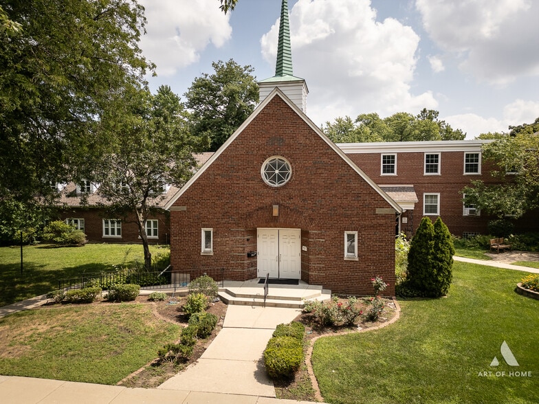 More Photos Of 9411 S 51st Ave, Oak Lawn Religious Facility For Sale