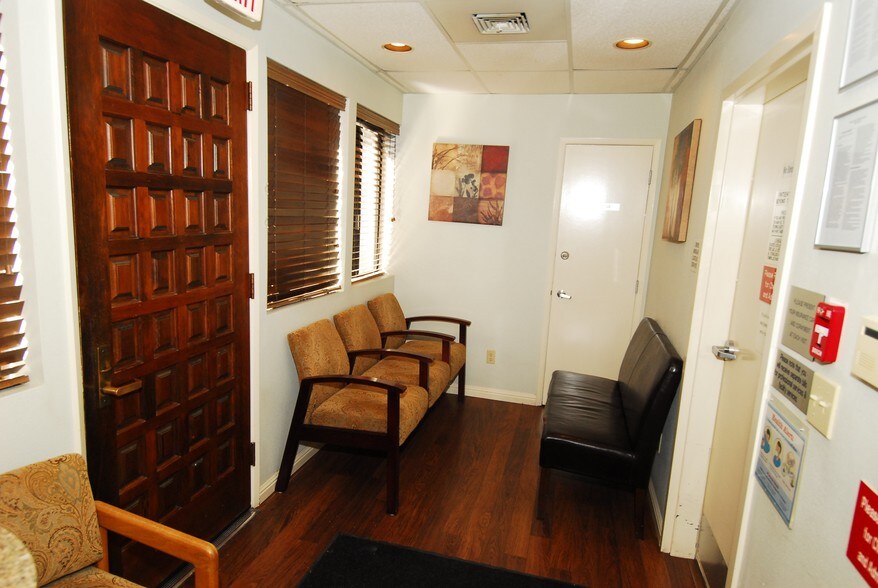 More Photos Of 1105 Las Tablas Rd, Templeton Medical For Lease