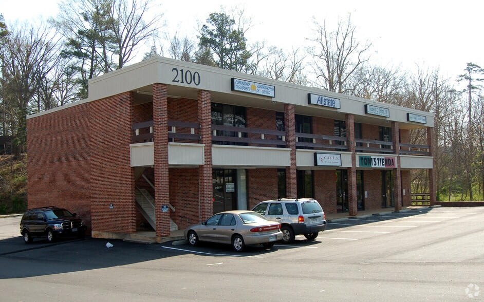 More Photos Of 2100 Poinsett Hwy, Greenville General Retail For Sale