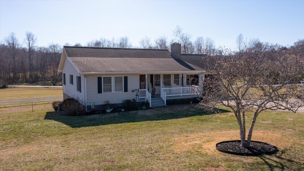 More Photos Of 732 Crowe Dairy Rd, Forest City Winery Vineyard For Sale