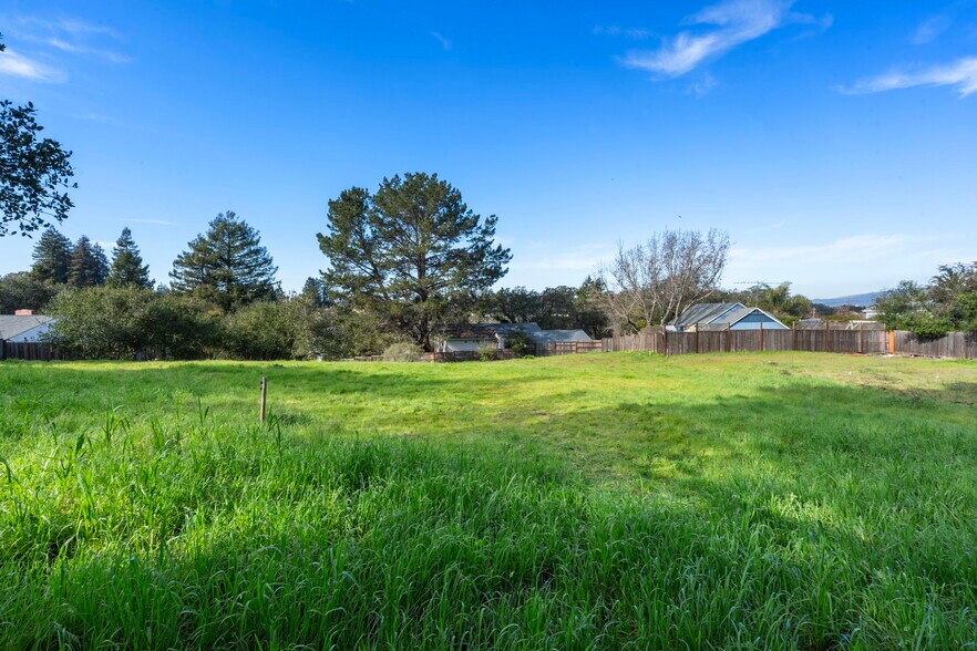 More Photos Of 495 Cherry St, Petaluma Land For Sale