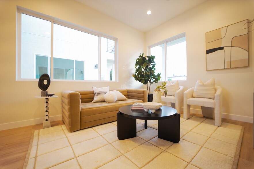 More Photos Of 630 N Juniper St, Escondido Apartments For Sale